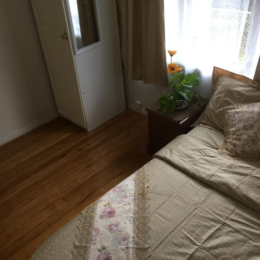 At Homestay オークランド エクステリア 写真